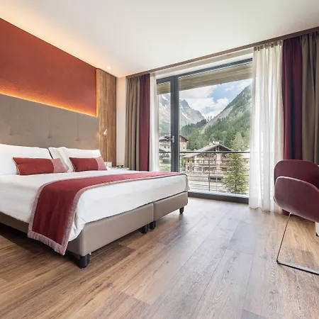 Hotell Th Courmayeur