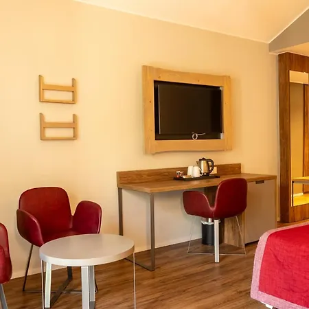 Hotel Th