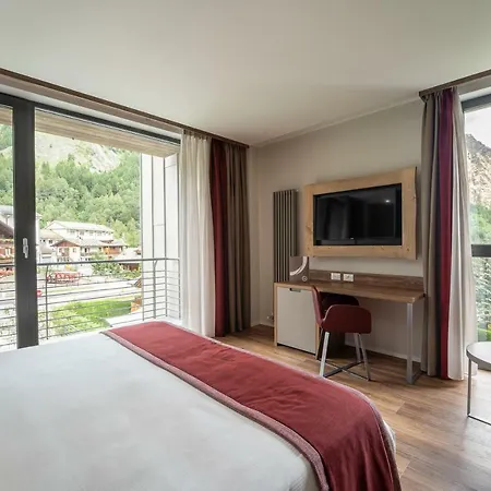 Otel Th
